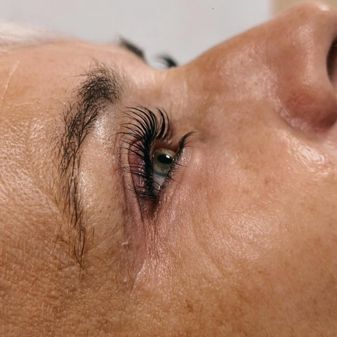 Wimpern Beispiel 4